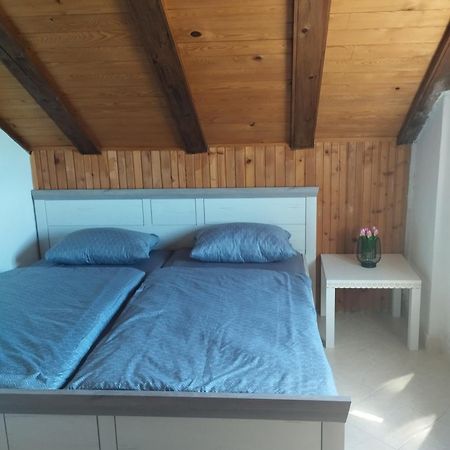 Family Apartments Tomy Punat Luaran gambar