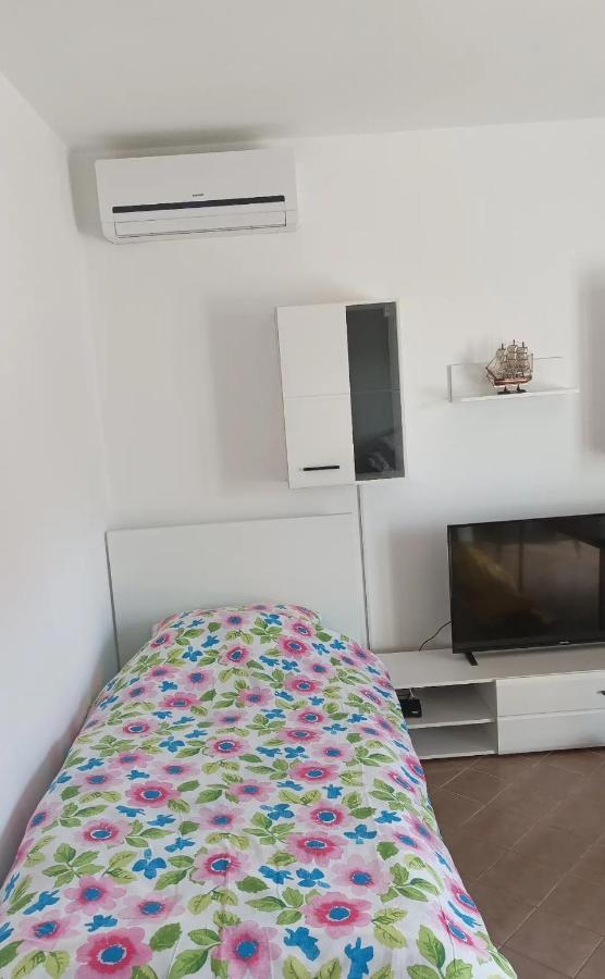 Family Apartments Tomy Punat Luaran gambar
