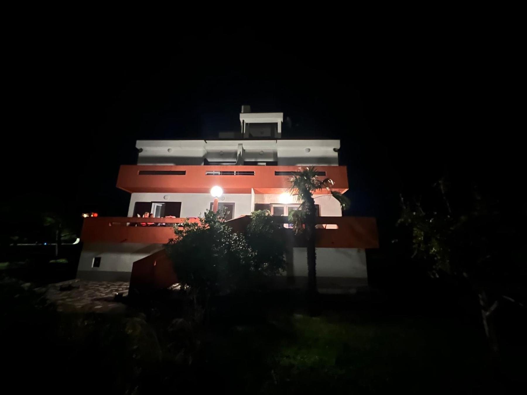 Family Apartments Tomy Punat Luaran gambar