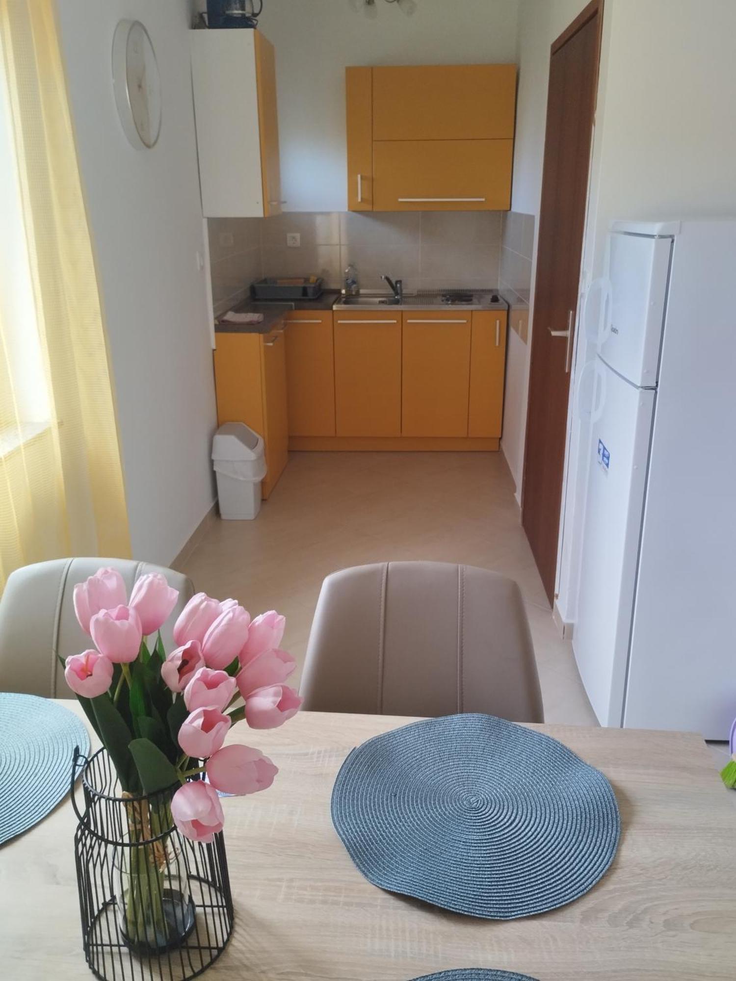 Family Apartments Tomy Punat Luaran gambar