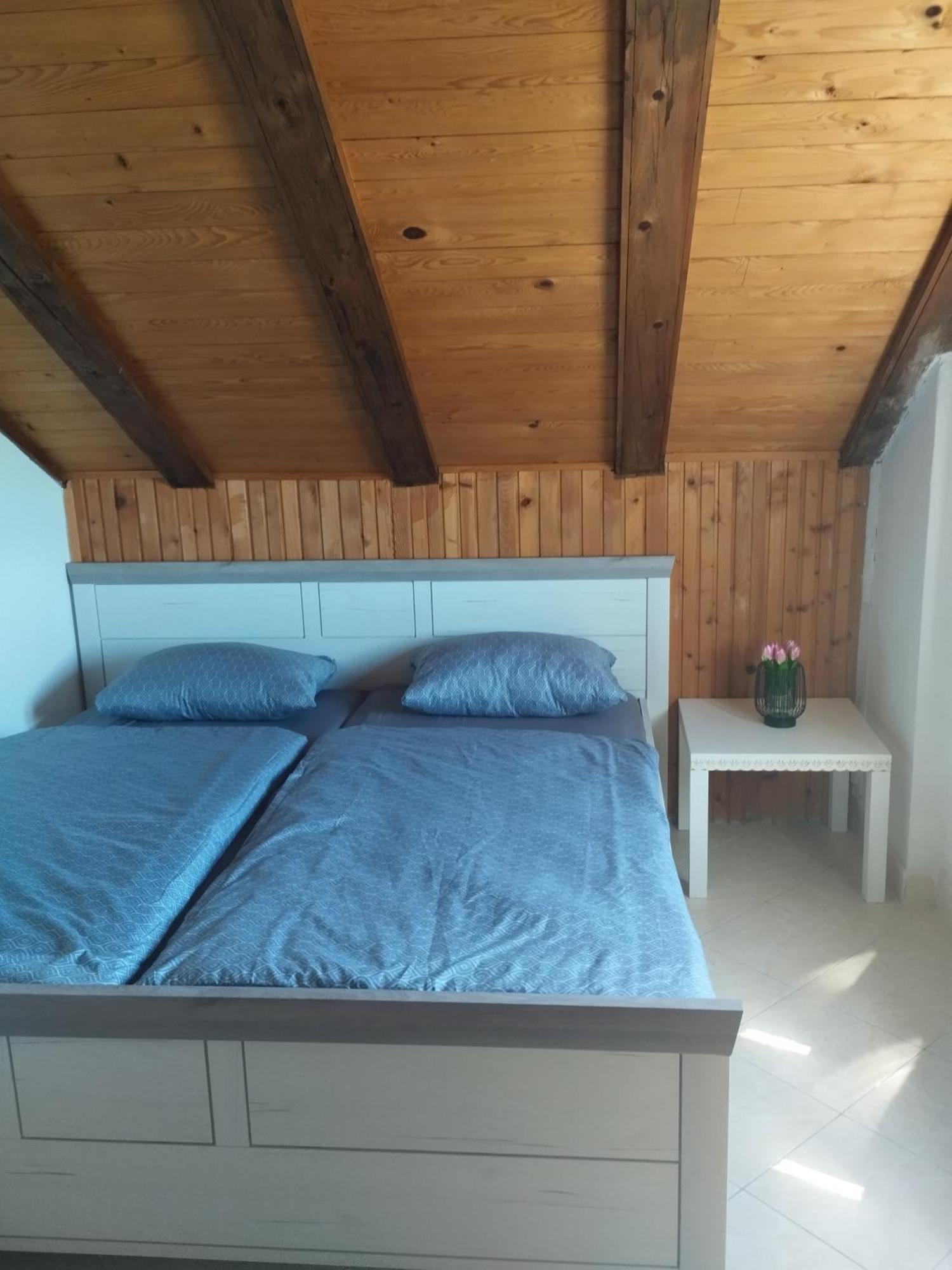 Family Apartments Tomy Punat Luaran gambar